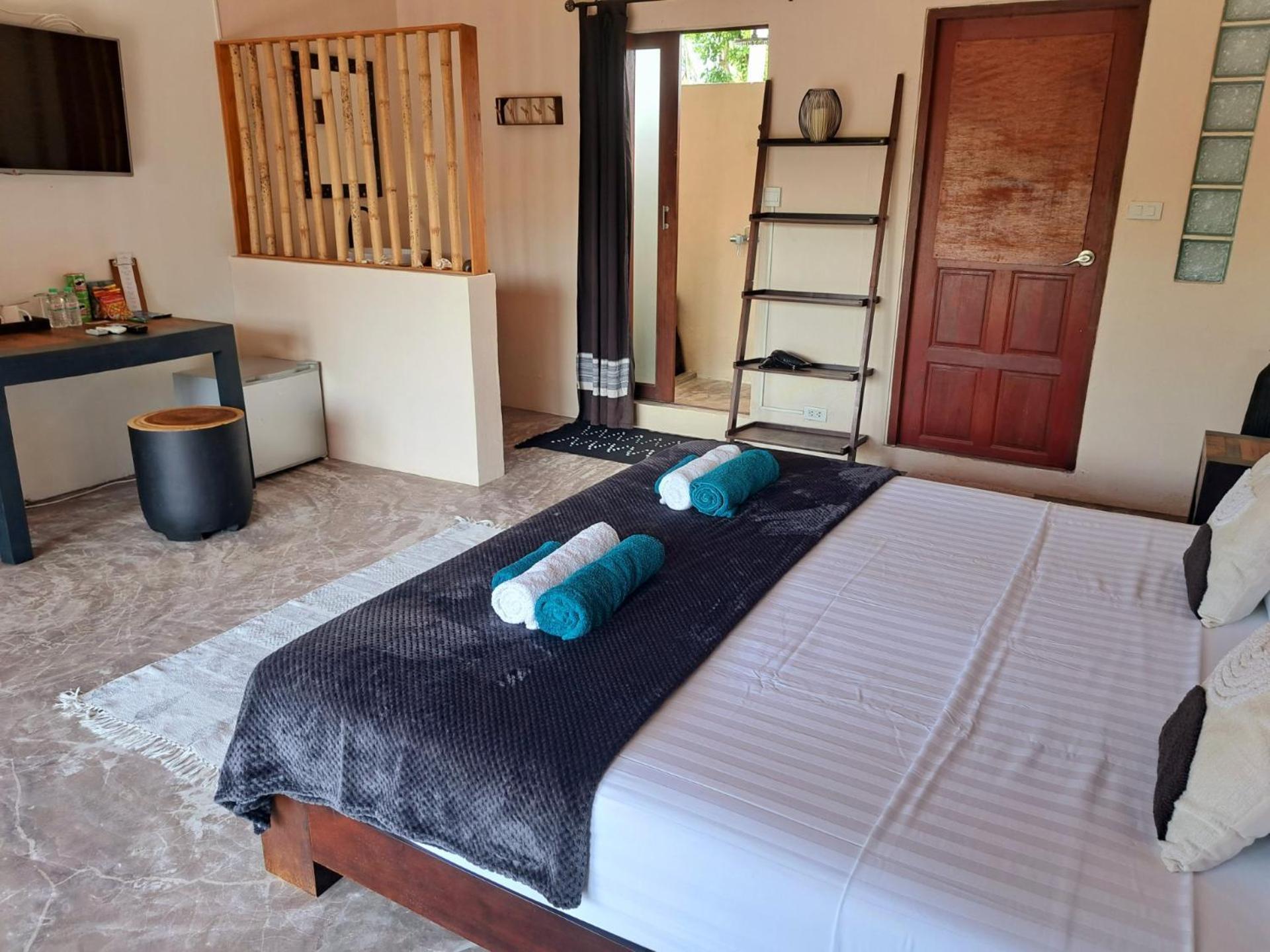 Laura Guest House-Adult Only- Hua Thanon  Zimmer foto